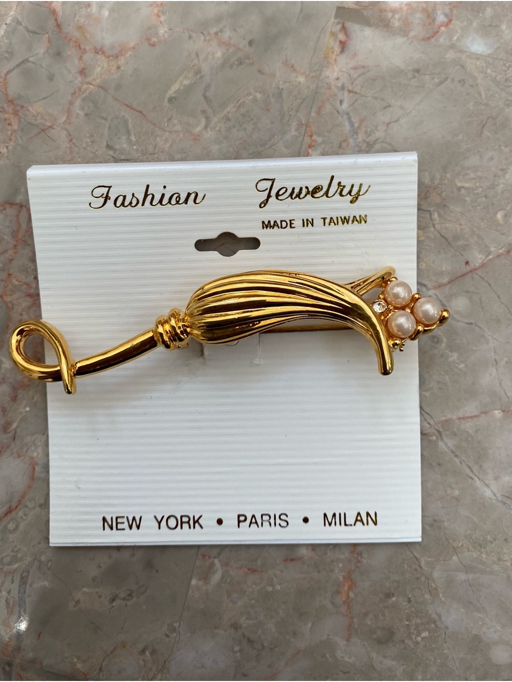 Gold-tone Floral Pearl Brooch